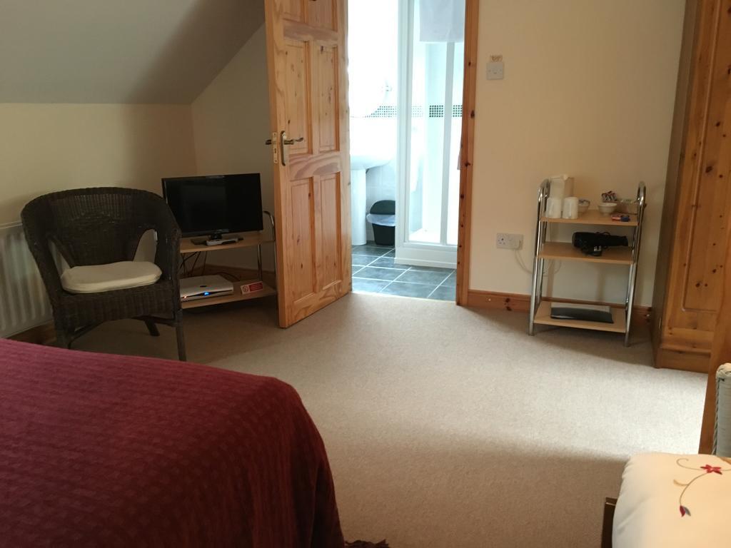 Riversdale House Accommodation Laragh Bagian luar foto