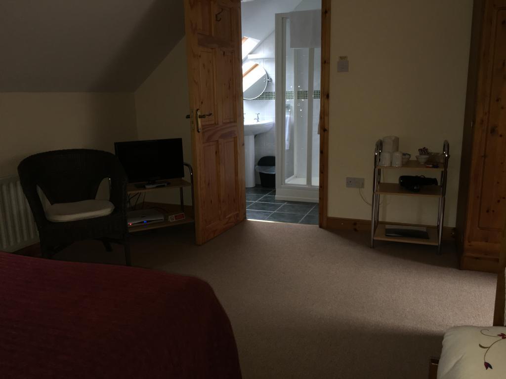 Riversdale House Accommodation Laragh Bagian luar foto