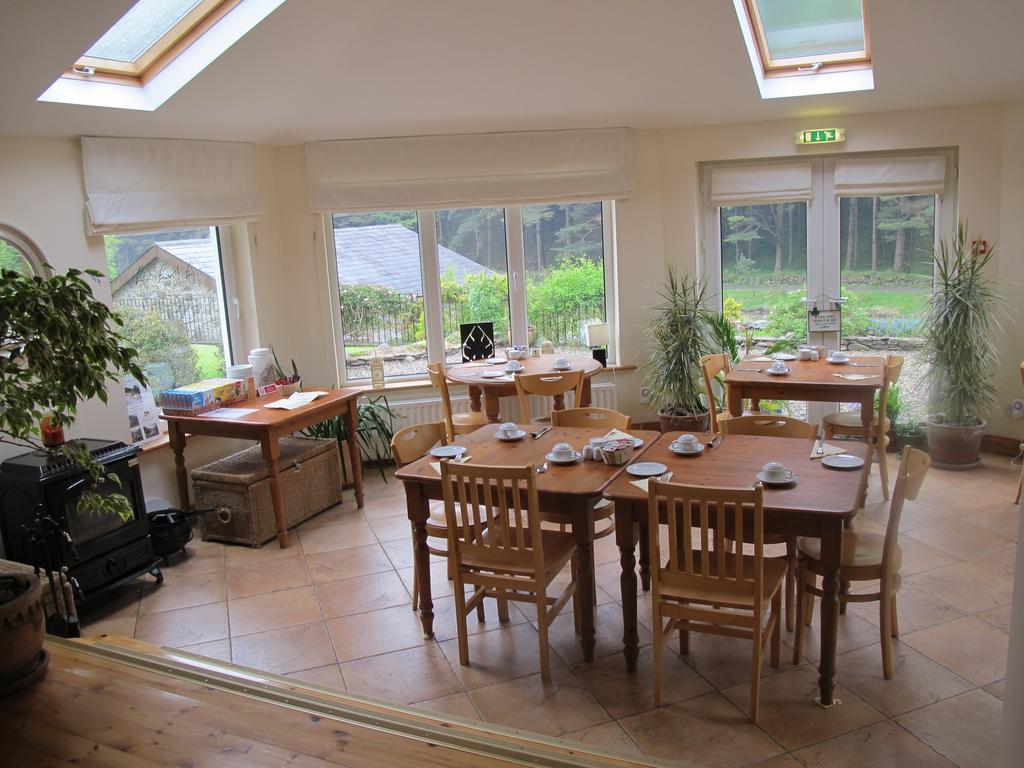 Riversdale House Accommodation Laragh Bagian luar foto