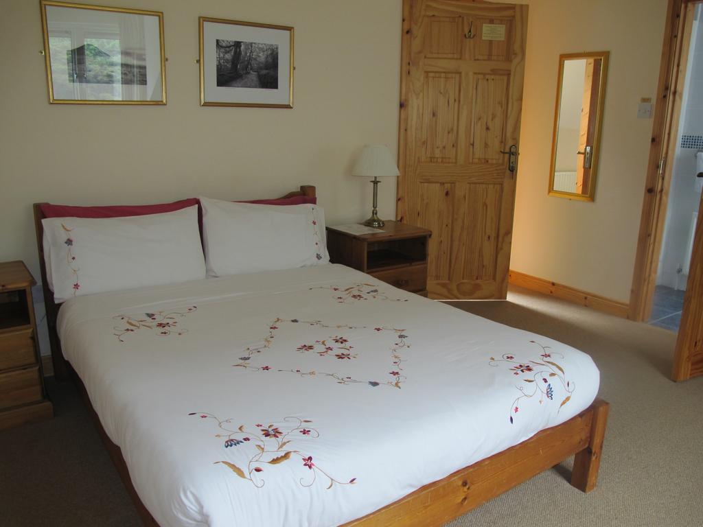 Riversdale House Accommodation Laragh Ruang foto