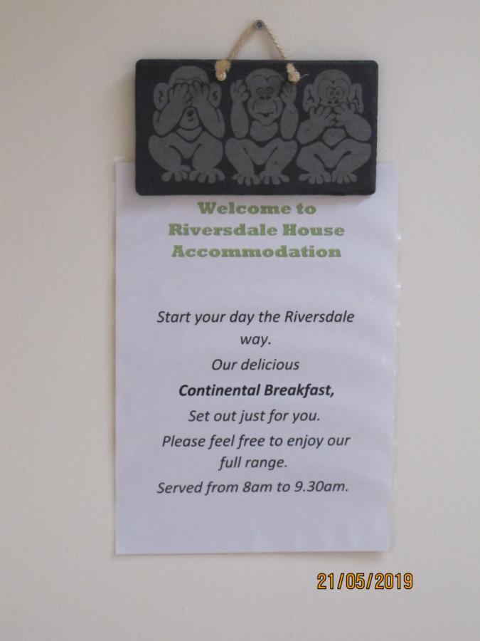 Riversdale House Accommodation Laragh Bagian luar foto